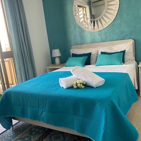 St Paul'S Bay Central Apartment In Qawra San Pawl il-Baħar Eksteriør bilde