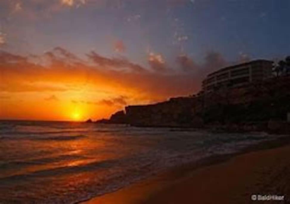 St Paul'S Bay Central Apartment In Qawra San Pawl il-Baħar Eksteriør bilde